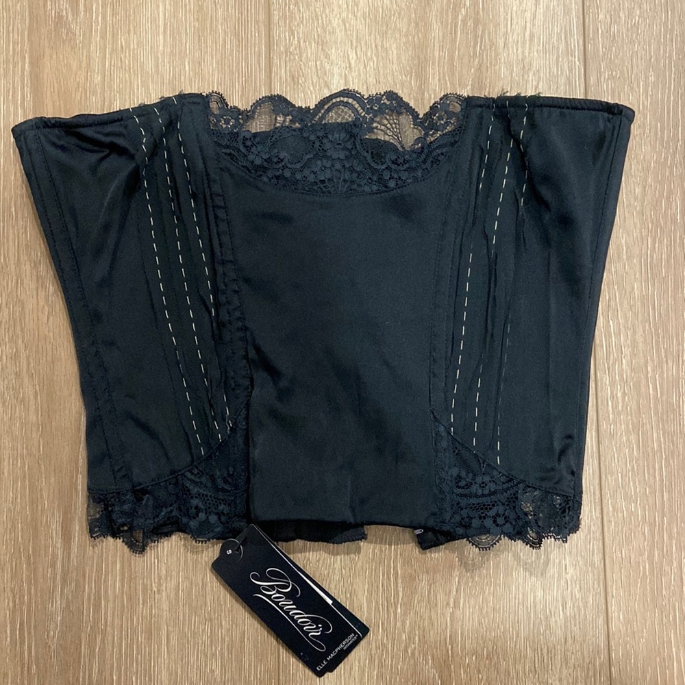 NWT Beautifully elegant, silk bustier.